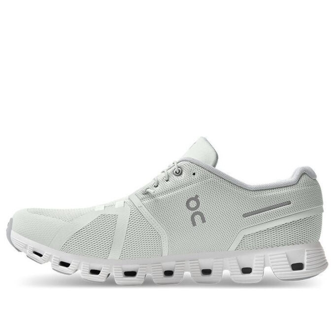 Cloud 5 ”Isvit”
