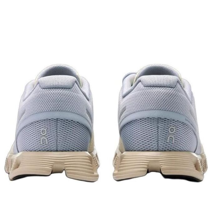 Cloud 5 ”Nimbus Moon”