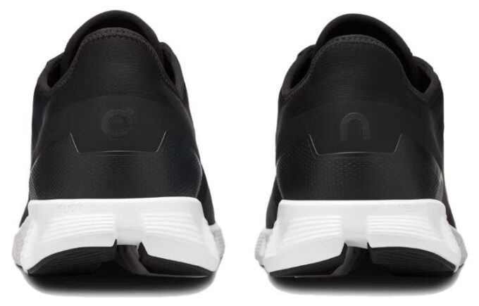 Cloud X 3 AD ”Svart Vit”