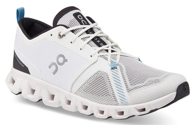Cloud X 3 Shift ”Vit Svart”