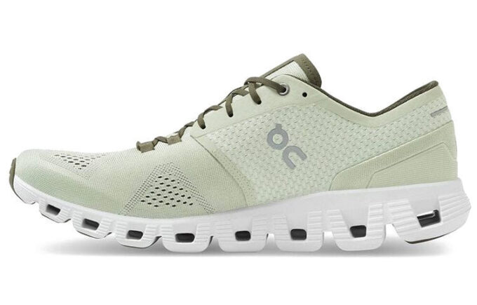 Cloud X ”Aloe White”