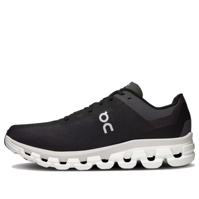 Cloudflow 4 ”Svart Vit”