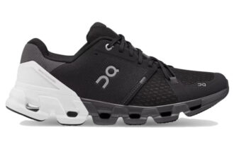 Cloudflyer 4 ”Svart Vit”