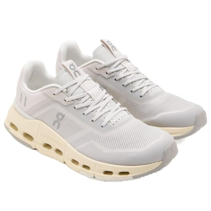 Cloudnova Form 2 ”Gråbeige”