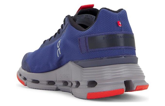 Cloudnova Form ”Denim Blue Red”