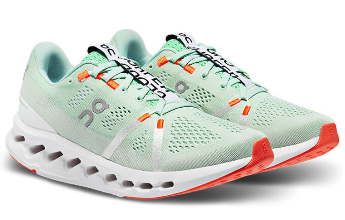 Cloudsurfer ”Creek White”