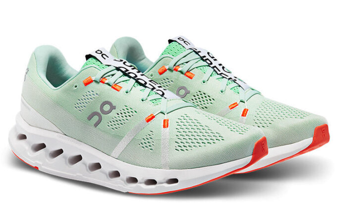 Cloudsurfer ”Creek White”