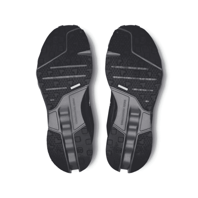 Cloudsurfer Trail Waterproof ”Svart Eclipse” Cloudsurfer Trail Waterproof ”Svart Eclipse”