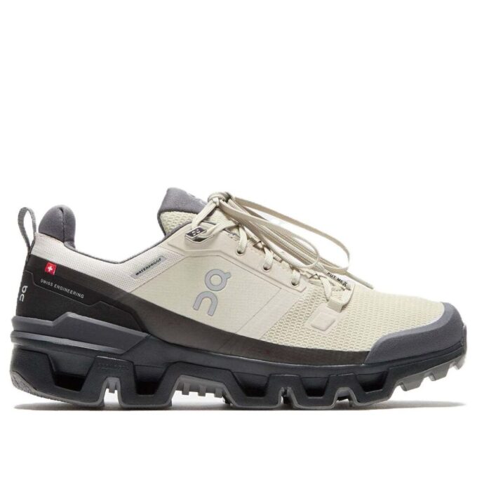 Cloudwander Waterproof ”Sand Svart”