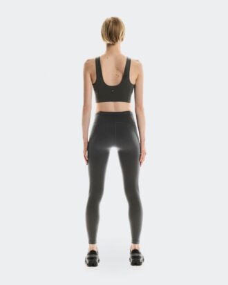 Dam Core 2-in-1 Crop
