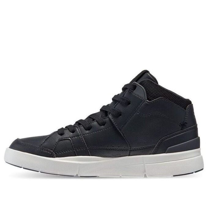 On Running x Federer The Roger Clubhouse Mid ”Svart Vit”