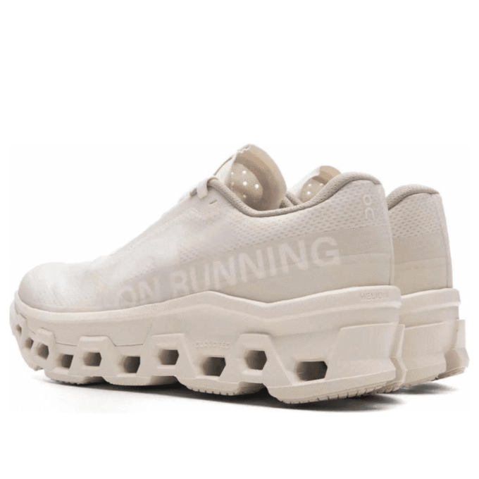 On Running x Invincible Cloudmonster 2 ”Elfenbensvit”