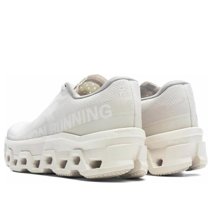 On Running x INVINCIBLE Cloudmonster 2 ”Elfenbensvit”
