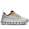 On Running x LOEWE Cloudtilt 2 ”Beige Vit”