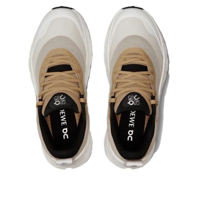 On Running x LOEWE Cloudtilt 2 ”Beige Vit”