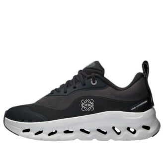 On Running x LOEWE Cloudtilt 2 ”Svart”