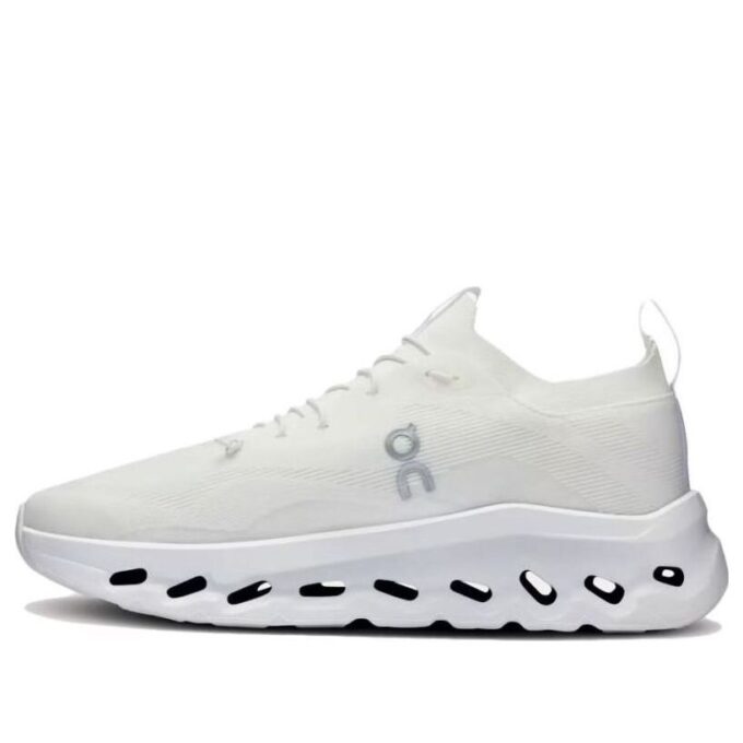 On Running x LOEWE Cloudtilt ”Helvit”