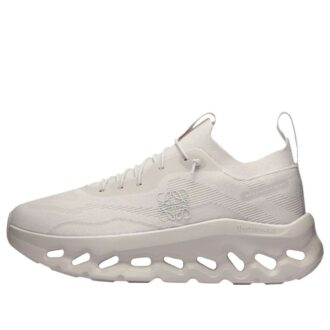 On Running x LOEWE Cloudtilt ”Sand”