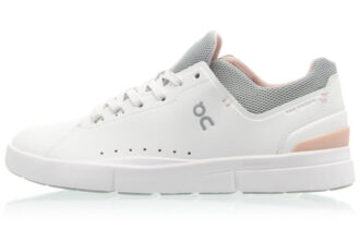 THE ROGER Advantage ”Vit Rosa”