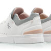 THE ROGER Advantage ”Vit Rosa”